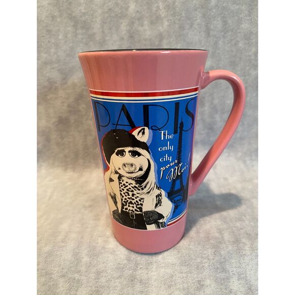 Disney Store Muppets Miss Piggy Paris The Only City Pour Moi Pink Tall Cup‎ Mug - Picture 1 of 7
